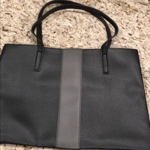 Vince Camuto tote